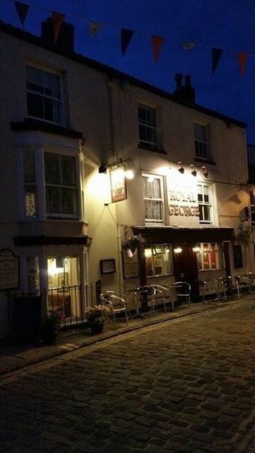The Royal George Staithes Bed & Breakfast Bagian luar foto