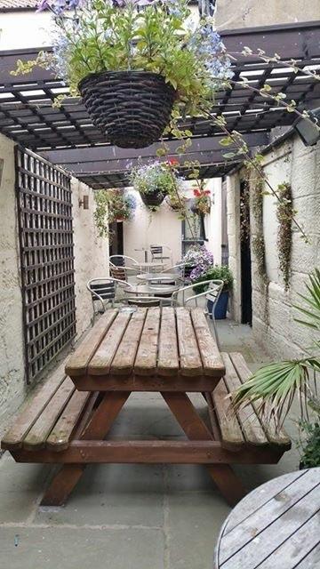 The Royal George Staithes Bed & Breakfast Bagian luar foto