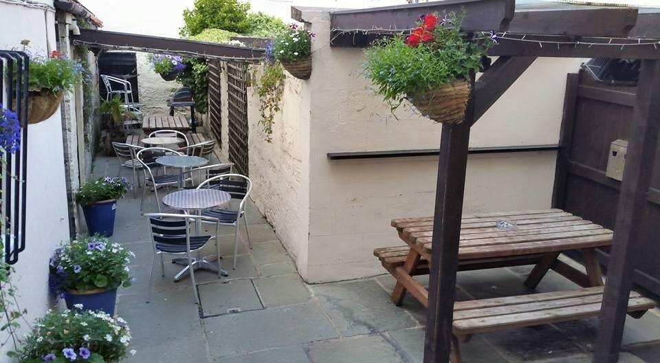 The Royal George Staithes Bed & Breakfast Bagian luar foto
