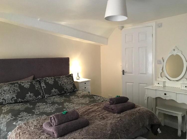 The Royal George Staithes Bed & Breakfast Bagian luar foto